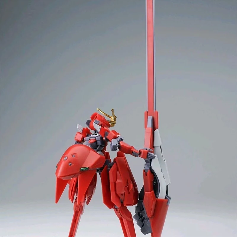 Ak Model Hg 002 TR-6 Woundwort - Bandai Gundam Rg recensie en prijs