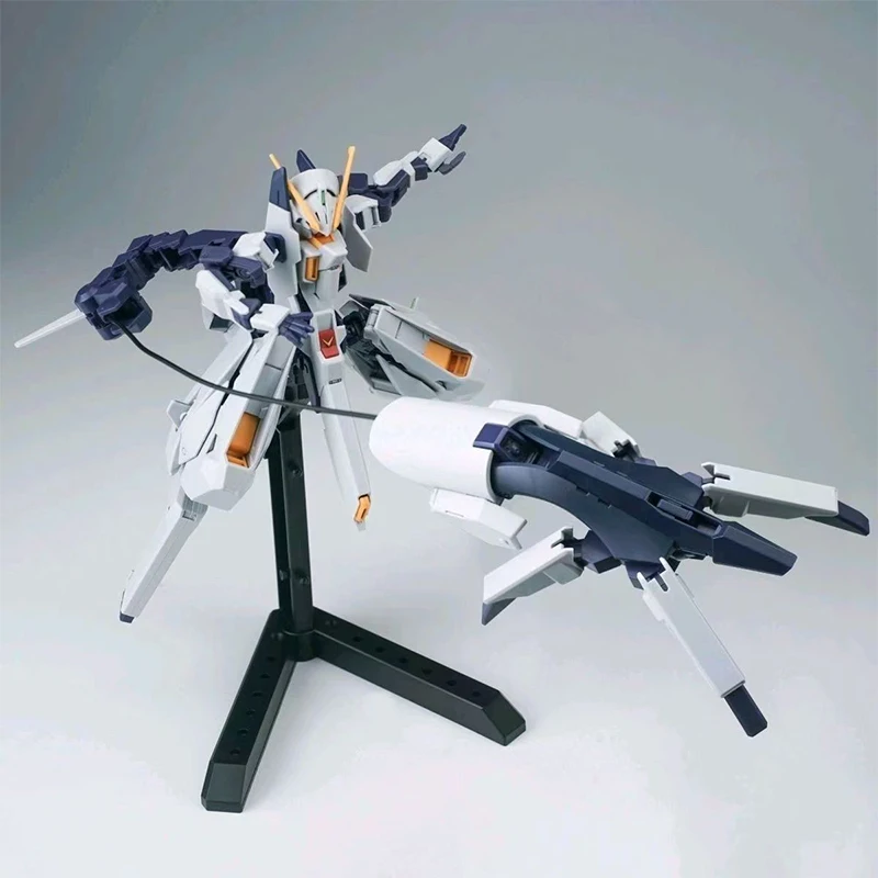 Ak Model Hg 002 TR-6 Woundwort - Bandai Gundam Rg recensie en prijs