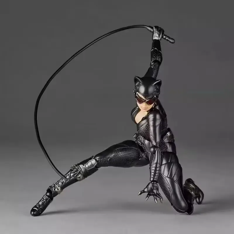 15 cm Kaiyodo Revoltech Catwom - Kotobukiya Bishoujo recensie en prijs